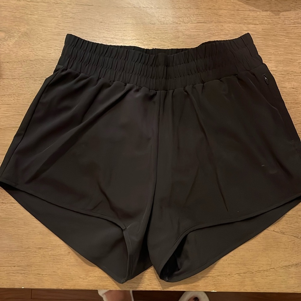Fleo Keep Up Short 2.5” - High Rise, Black Size Medium